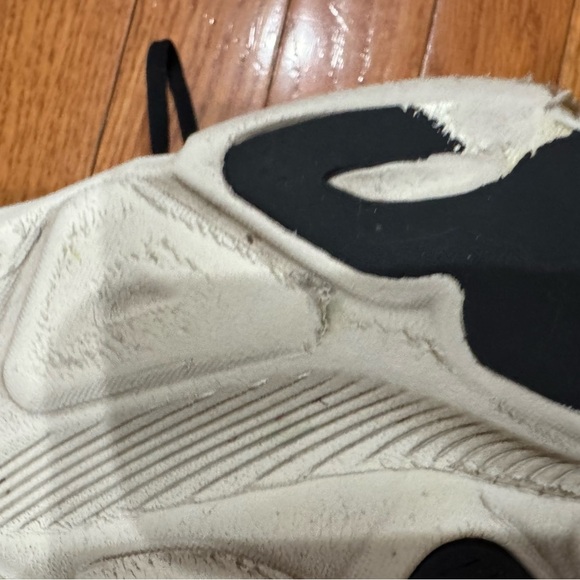 Hoka Mint and Black Athletic Shoes - Picture 9 of 11